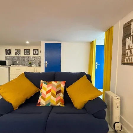 Apartamento Blue Trindade - Magical Citycenter *